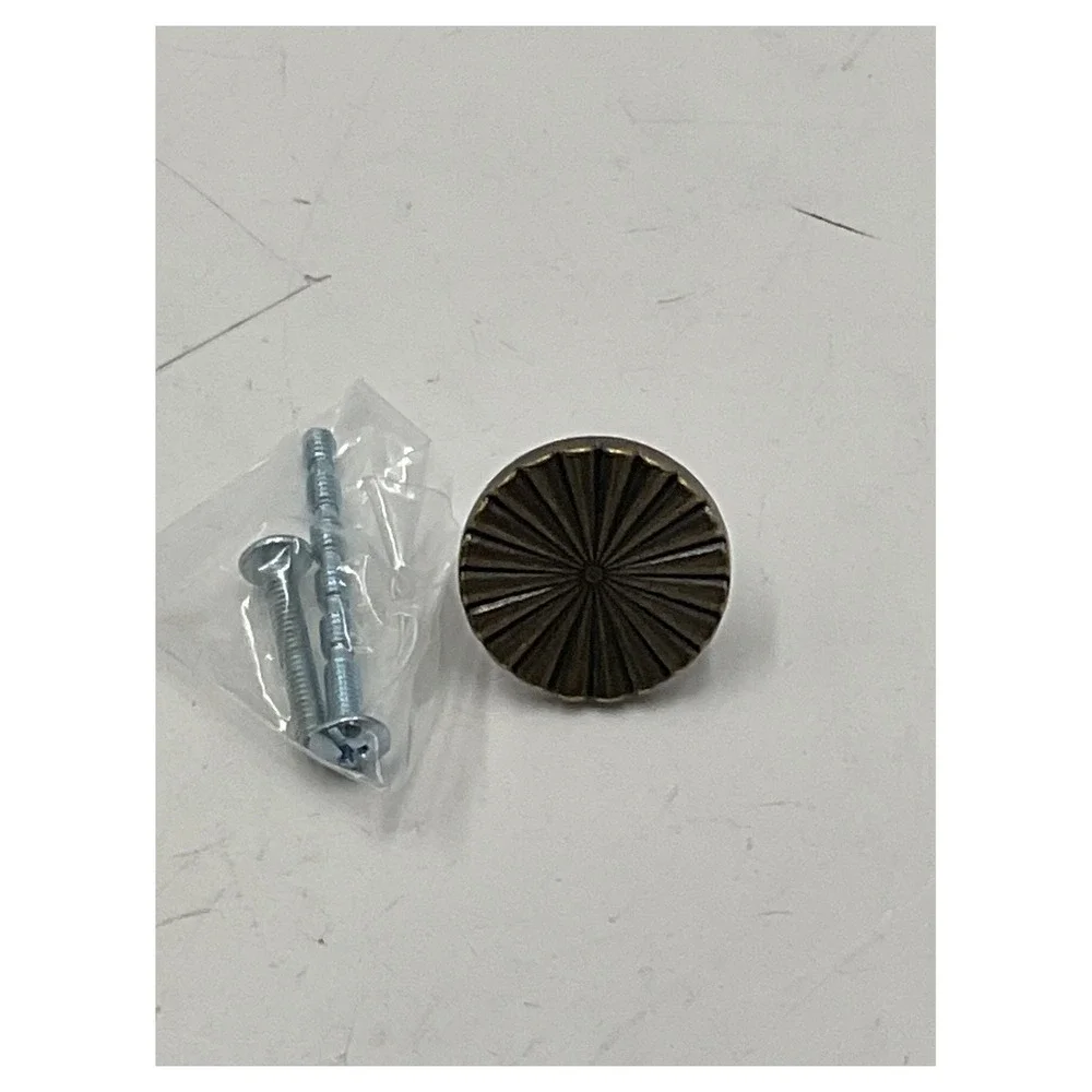 Unbranded Set of 6 Antique Brass Sunburst Cabinet Knobs Round Fluted‎ Pulls